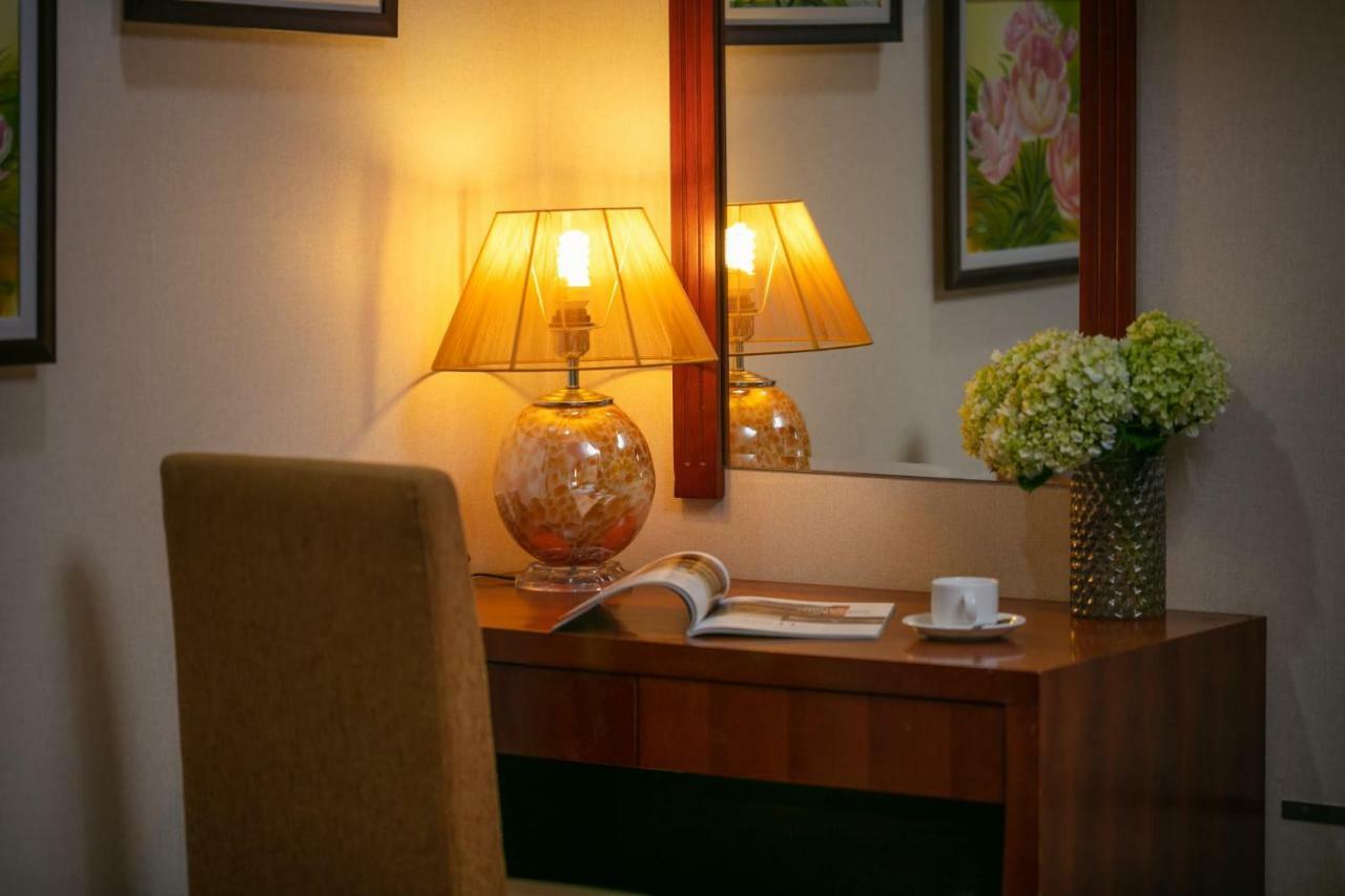 Emerald Boutique Hotel Hanoi Esterno foto